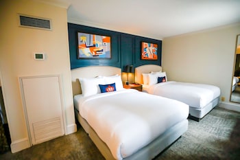Room, 2 Queen Beds