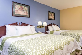 Standard Room, 2 Queen Beds