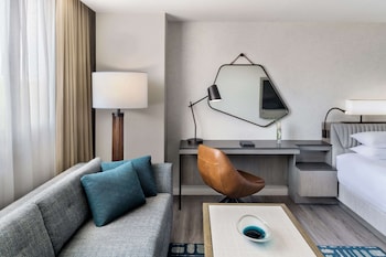 2 Double Beds Premier Tower