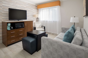Standard Room, 2 Queen Beds, Accessible, Non Smoking