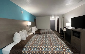 Room, 2 Queen Beds, Non Smoking (Dog Friendly)