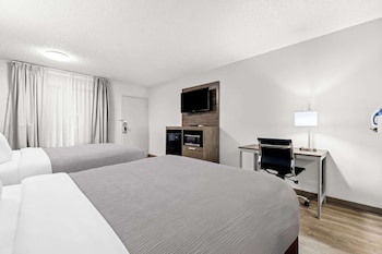 Room, 2 Queen Beds, Accessible, Non Smoking