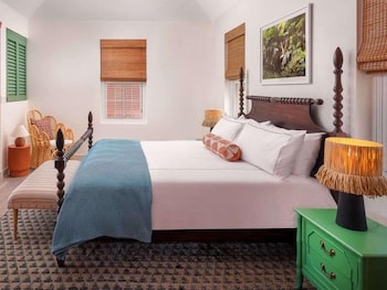 Room (Water View)