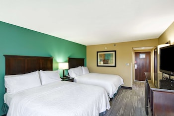 Room, 2 Queen Beds, Non Smoking, Bay View