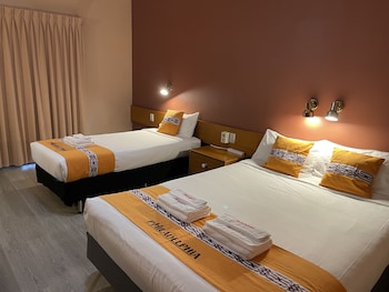Economy Twin Room
