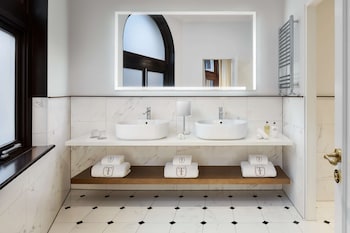 Empress Suite