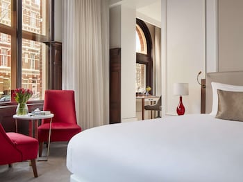 Empress Suite