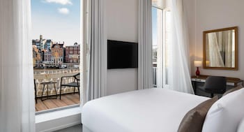Rembrandt Suite Canal View with Balcony
