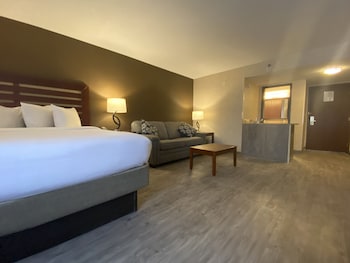 Room, 2 Queen Beds (Spacious)