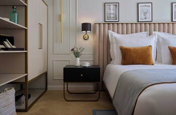 Signature Premium Double Room