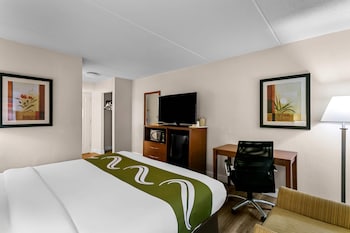 Room, 1 Queen Bed, Accessible, Smoking