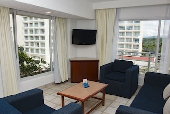 Junior Suite, 1 King Bed, Ocean View