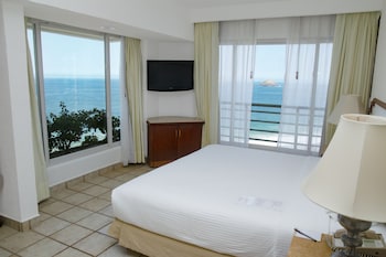 Junior Suite, 1 King Bed, Ocean View