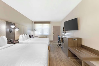 Standard Room, 2 Queen Beds, Non Smoking