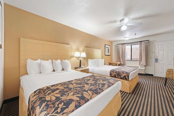 Standard Room, 2 Queen Beds, Non Smoking, Refrigerator & Microwave