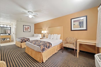 Standard Room, 2 Queen Beds, Non Smoking, Refrigerator & Microwave
