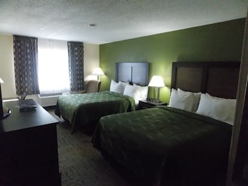 Standard Room, 2 Queen Beds, Non Smoking