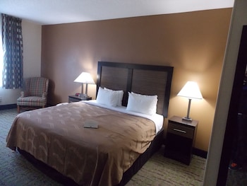 Standard Room, 1 King Bed, Non Smoking