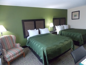 Standard Room, 2 Queen Beds, Non Smoking