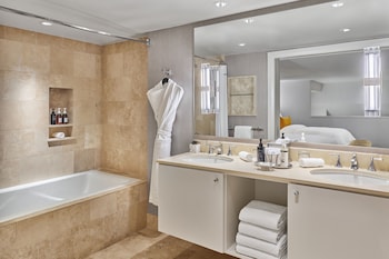Loft Suite, 1 Bedroom Bi-level Suite