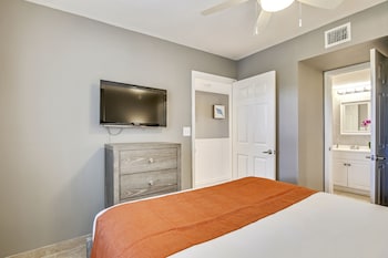 Deluxe Room, Multiple Beds, Ocean View (Signature 2 Bedroom OV Suite)