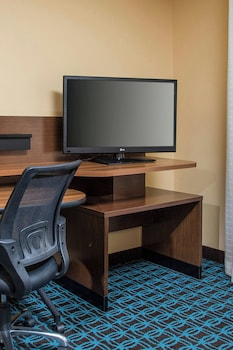 Room, 1 King Bed (Hearing Accessible)