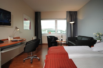Family Room, City View