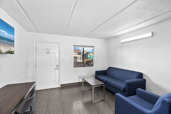 Suite, Multiple Beds, Non Smoking