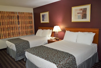 1 King Bed, 2 Queen Beds, 1-Bedroom Suite, Second Floor, No Elevator, NSMK