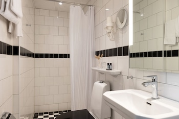 Standard Single - Lilla Hotellet
