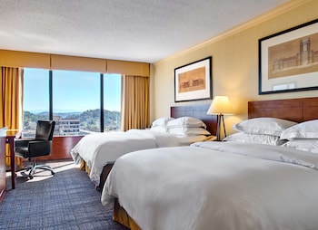 Room, 2 Queen Beds