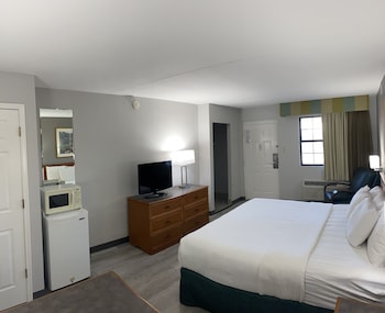 Deluxe Room, 1 King Bed, Non Smoking