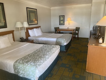 Room, 2 Double Beds, Non Smoking