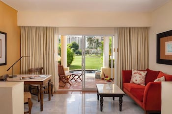 Grand Class Suite