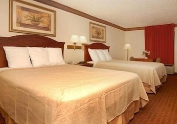 Standard Room, 2 Queen Beds, Smoking