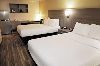 kitchenette, 2 Double Beds, Non Smoking