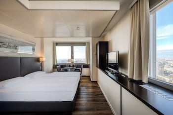 Room, City View (Panorama)