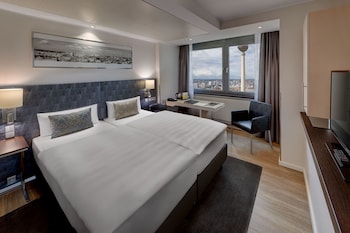 Room, City View (Panorama)