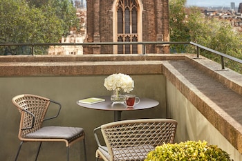 Balcony Junior Suite
