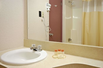 Standard Room, 2 Queen Beds