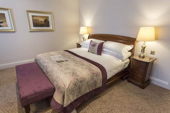 King Suite With Sofa Bed
