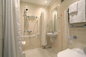 Club Room (Accessible Double)