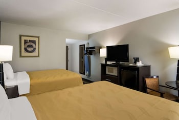 Room, 2 Queen Beds, Accessible, Non Smoking