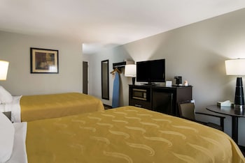 Room, 2 Queen Beds, Non Smoking