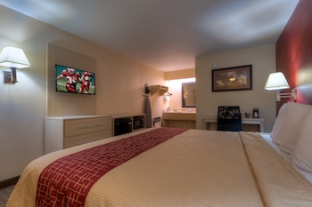 Deluxe Room, 1 King Bed, Non Smoking