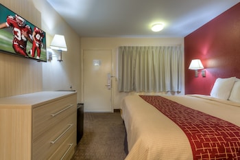 Deluxe Room, 1 King Bed, Non Smoking