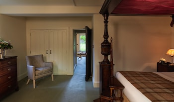 Gatehouse Suite