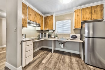 Deluxe Suite, 2 Bedrooms (ADA)