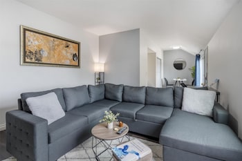 Executive Suite, 1 King Bed, Non Smoking