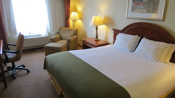 Room, 2 Queen Beds, Non Smoking